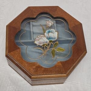 VINTAGE OCTAGON WOODEN JEWELRY BOX RAISED FLORAL STAINED GLASS MCM BOHO COTTAGE